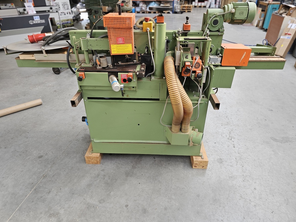 Tweedehands kantenlijmer EBM KDP 111 SL