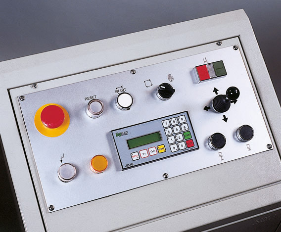 Framar MBO-T9 sturing